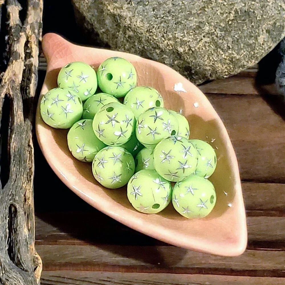 Vintage Retro Lime Green Silver Stars 12mm Round Acrylic Shabby Beads 10 pcs